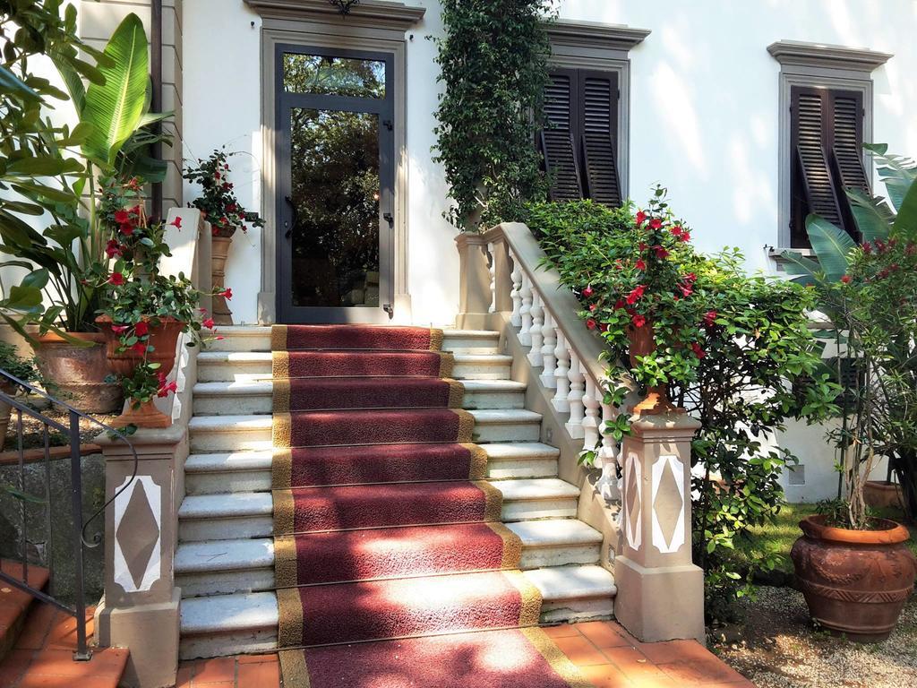 Hotel Tirreno Castiglioncello Exterior foto